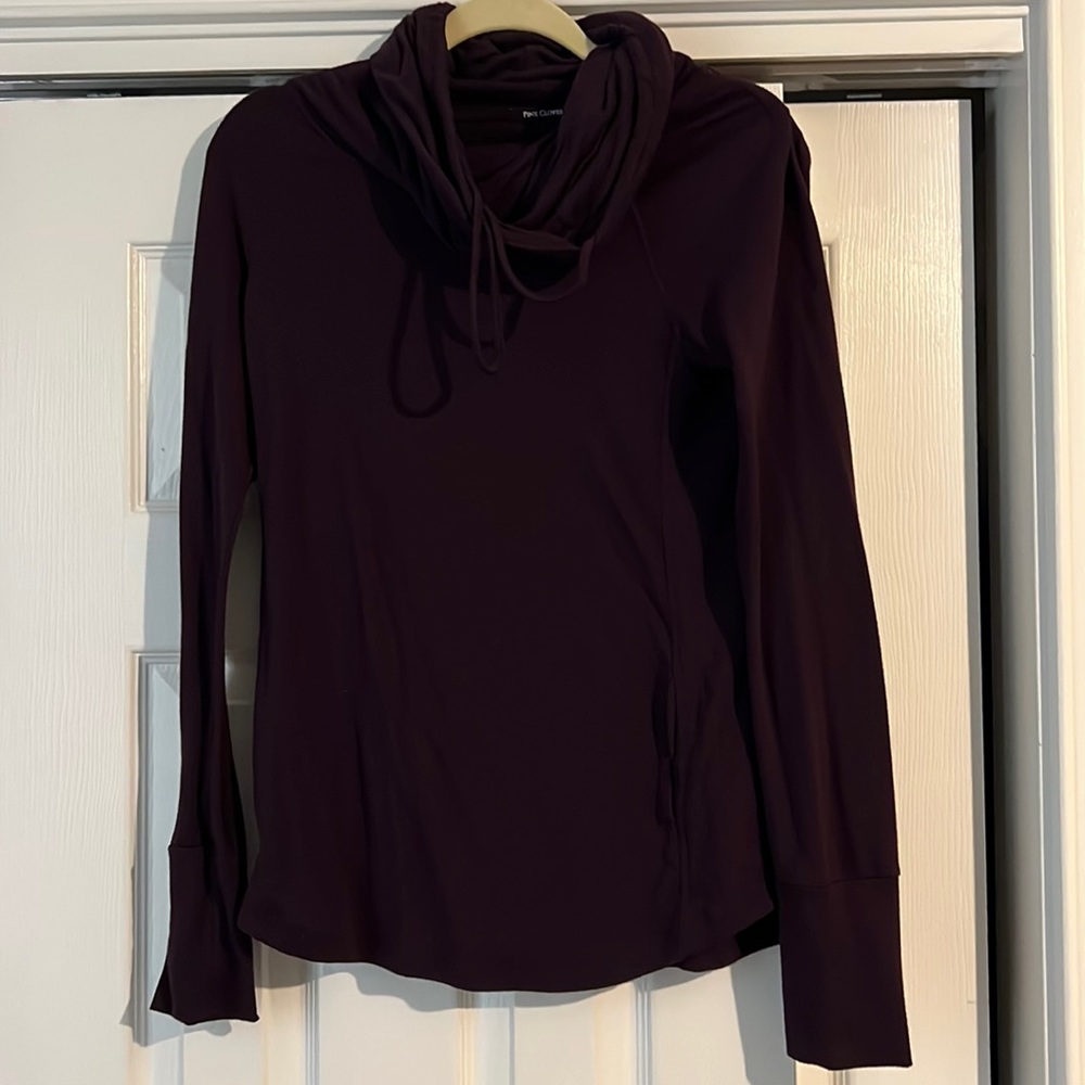 Cowel neck